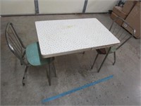 Children's Table & Chairs - Needs some work -