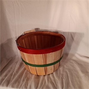 Wooden Apple 1/2 Bushel Basket