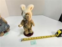 Boyds Bear Easter plush on Stand