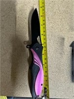 BLACK AND PINK KNIFE