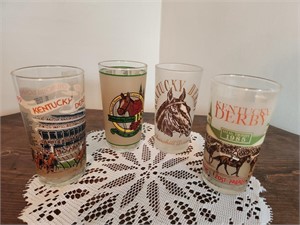 Kentucky Derby Glasses. 4 count.