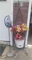 Metal Plant Stand & Birdhouse w/Stand
