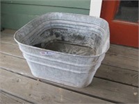 SQUARE GALVANIZED WASH TUB