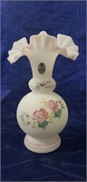 (1) Fenton Vase (7.5" Tall)