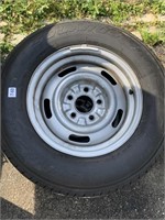 TWO TIRES WITH RIMS 205/75R15
