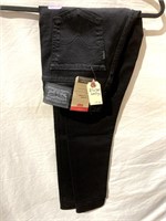 Levis Ladies Jeans 27x30