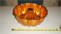 Vintage Decorative Bunt Pan