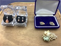 3 Pretty Jewelry Sets & Earrings