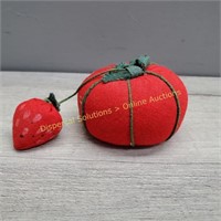 Pin Cushion – Tomato & Strawberry