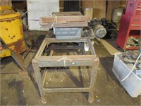 Craftsman Table Saw on stand works