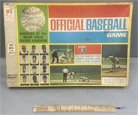 1969 Milton Bradly Official Baseball Game W/63
