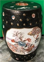 11 - ASIAN PORCELAIN STAND / STOOL (H6)