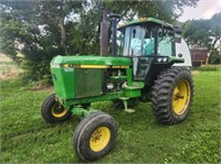 1990 JD 4255 Tractor #4482