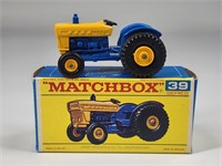 VINTAGE MATCHBOX NO. 39 FORD TRACTOR W/ BOX