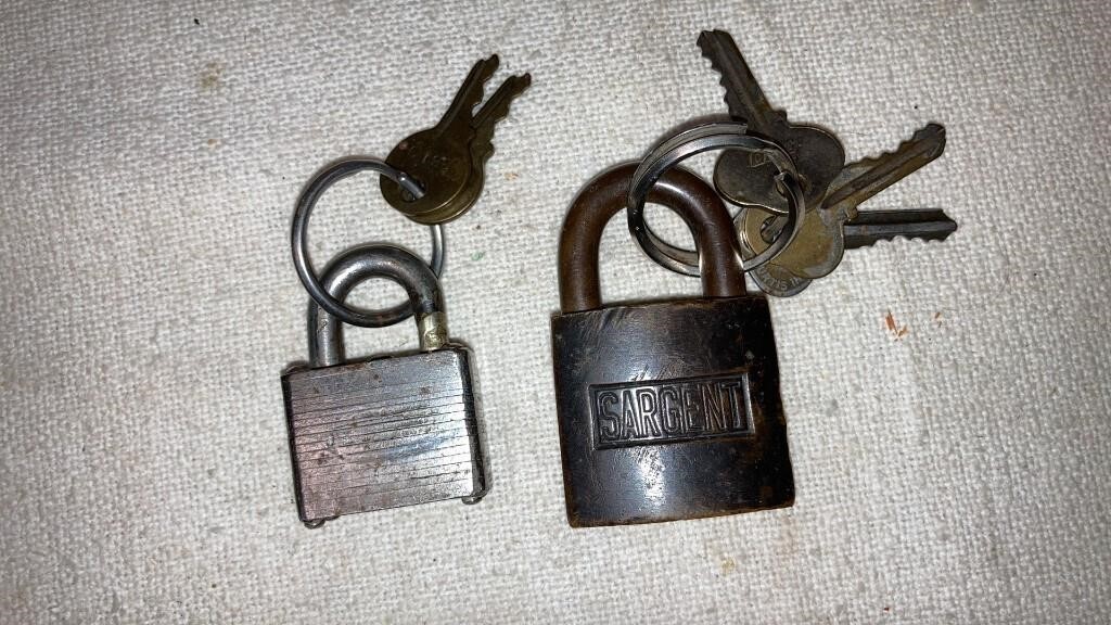 2 old locks with keys Master lock & Sargent