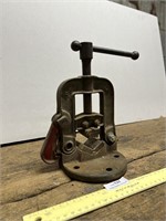 Vintage Pipe Clamp Vise