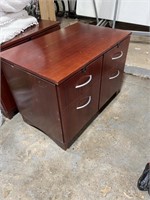 4 drawer cabinet Steelcase