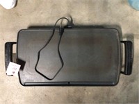 Presto griddle with oil pan