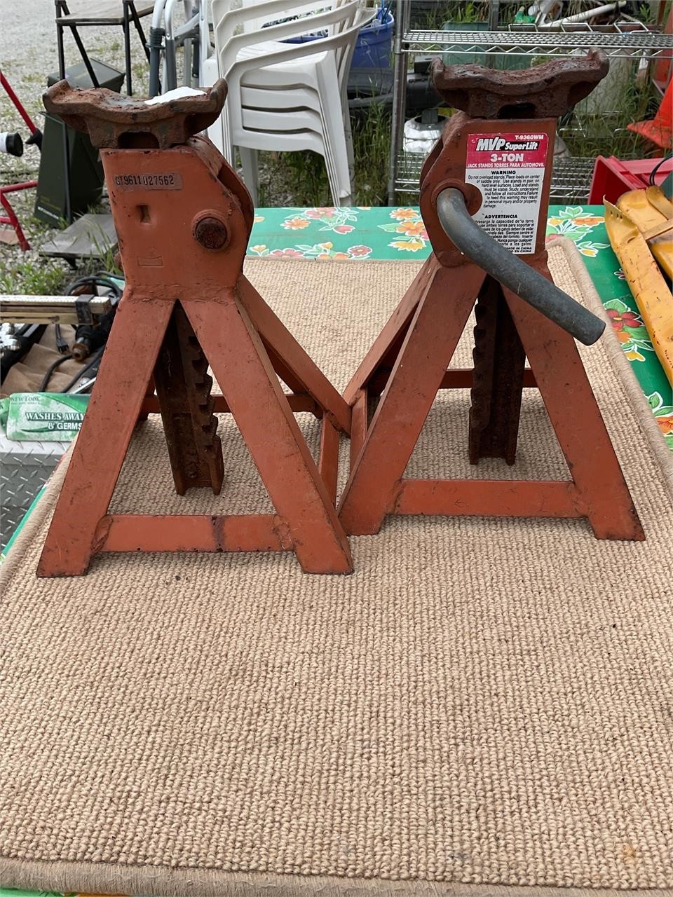 2 Jack stands 3ton