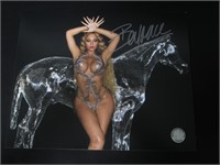 Beyonce signed 8x10 photo COA