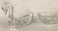 SWAN DECOR AND GLASS BOWL