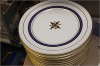 Set of 12 Pirkenhammer Dinner Plates