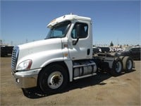 2012 Freightliner Cascadia T/A Truck Tractor