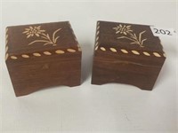 Pair of Mapsa Wood Music Boxes 3" L