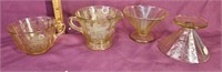 Assorted Depression glass dishes