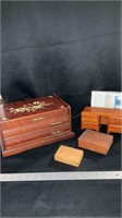 Jewelry boxes and wooden boxes