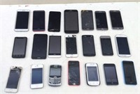 (21) Used Smart Phones  Many Damaged