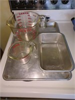 2 qt. & 1 cup Pyrex Measuring cups, Baking Sheet &