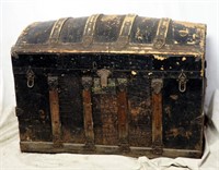 Antique Humpback Treasure Chest Trunk