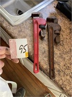 2 pipe wrenches