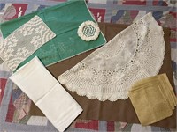 Assorted linens