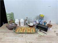 Lot of misc/knick knacks