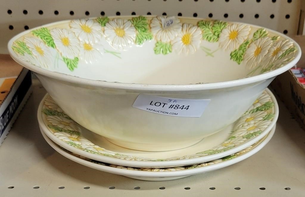 POPPY TRAM MEAT PLATTERS & LG. SERVING BOWL