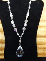 Beautiful Vintage Ice Necklace w/ Crystal Pendant