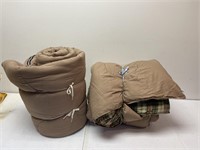 2 Large sleeping bags