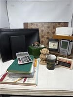 Office/desk supplies