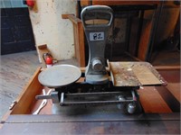 Vintage Exact Weight Scale Co Model 8000