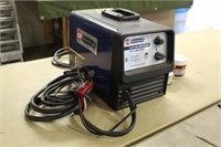 Campbell Hausfeld 115V, Single Ph Flux-Core Welder