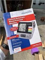 MICROLIFE - DELUXE AUTOMATIC BLOOD PRESSURE