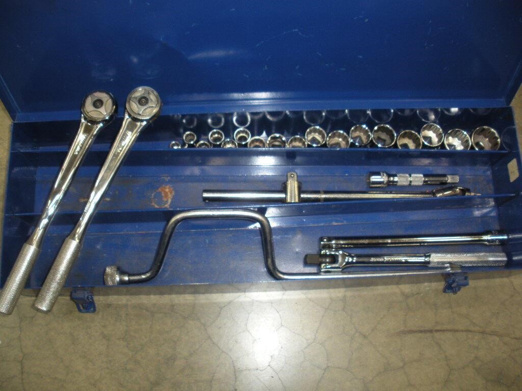 1/2 Drive Socket Set w/Williams Ratchets & Name