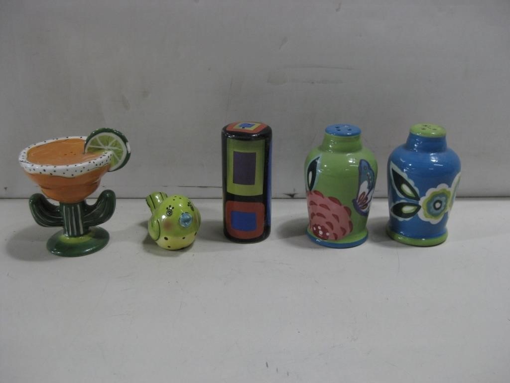 Assorted S&P Shakers Tallest 4" See Info