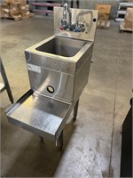 12” Glastender Stand Alone Sink