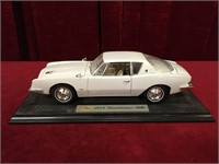 1/18 1963 Studebaker Avanti