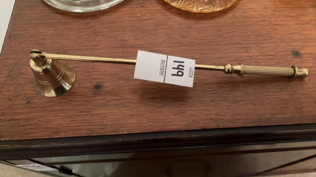 Vintage Gold Tone Candle Snuffer