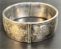 STERLING HINGED BRACELET