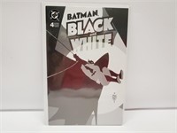 #4 Batman Black & White DC Comics